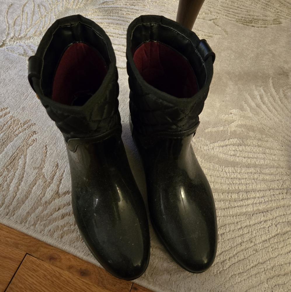 Tommy Hilfiger Ankle Rain Boots, 8.5